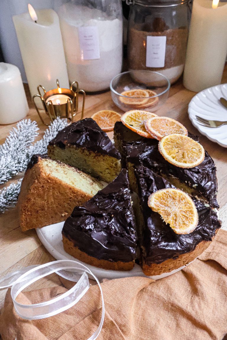 Gâteau Vegan à l'Orange & Glaçage au Chocolat