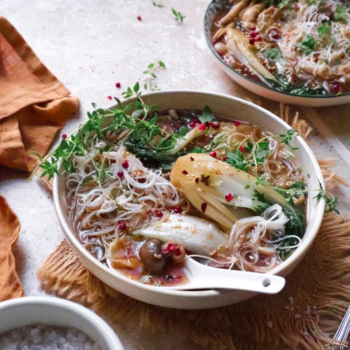 Soupe Vegan Pak Choï & Nouilles de Riz