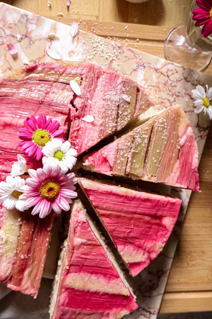 Gâteau Renversé Vegan à la Rhubarbe