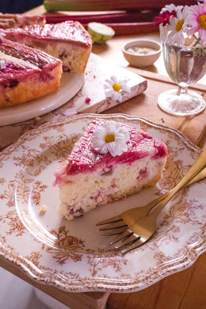 Gâteau Renversé Vegan à la Rhubarbe