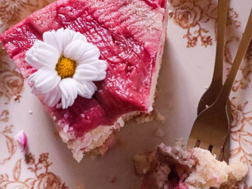Gâteau Renversé Vegan à la Rhubarbe