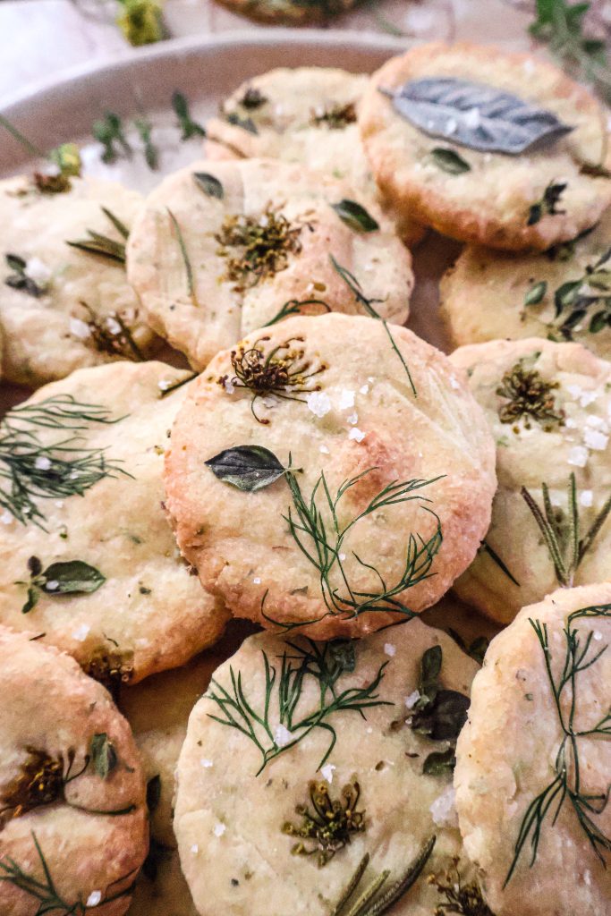 Biscuits Salés Vegan aux Herbes