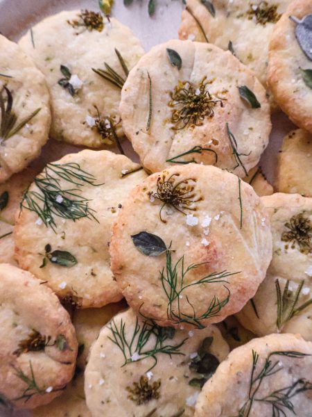 Biscuits Salés Vegan aux Herbes