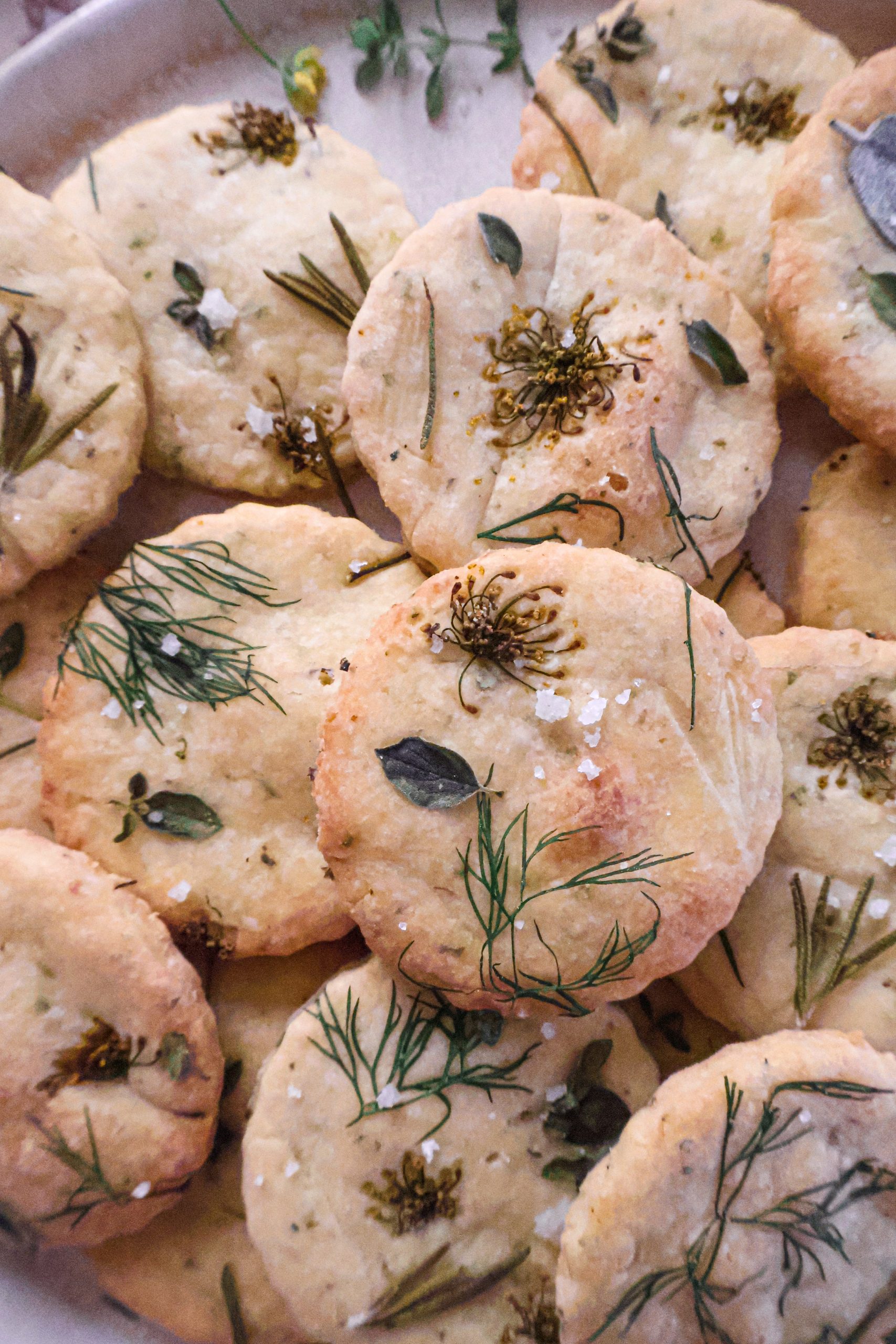 Biscuits Salés Vegan aux Herbes