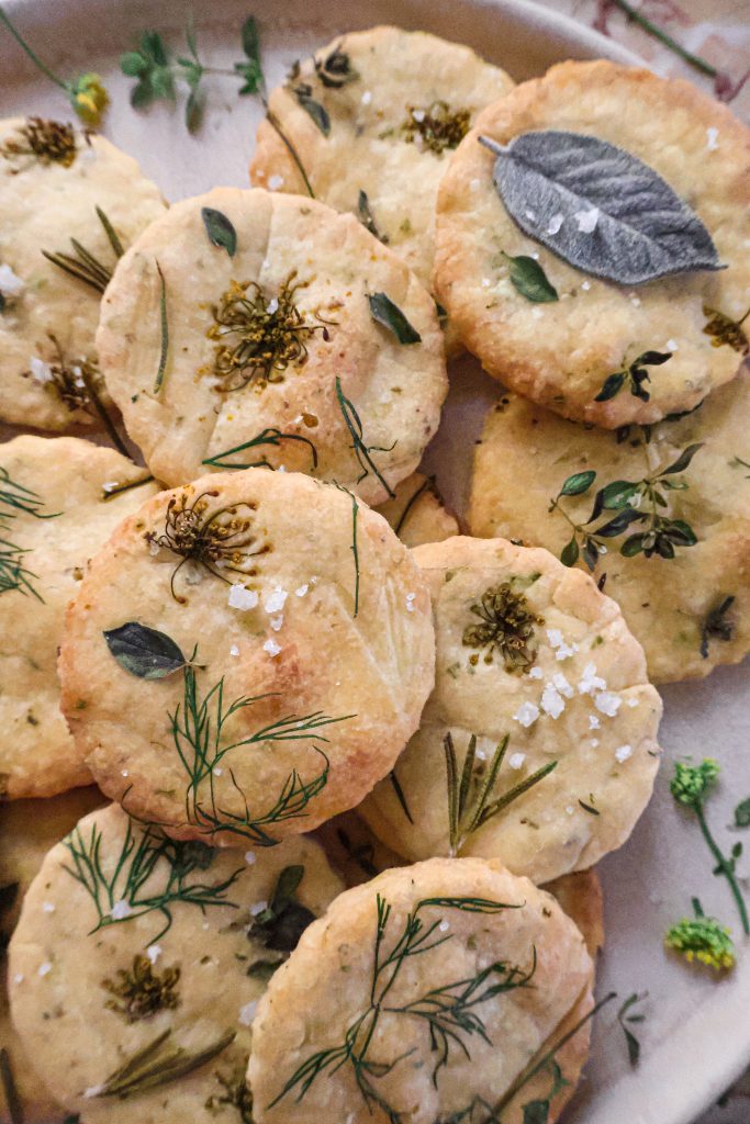 Biscuits Salés Vegan aux Herbes