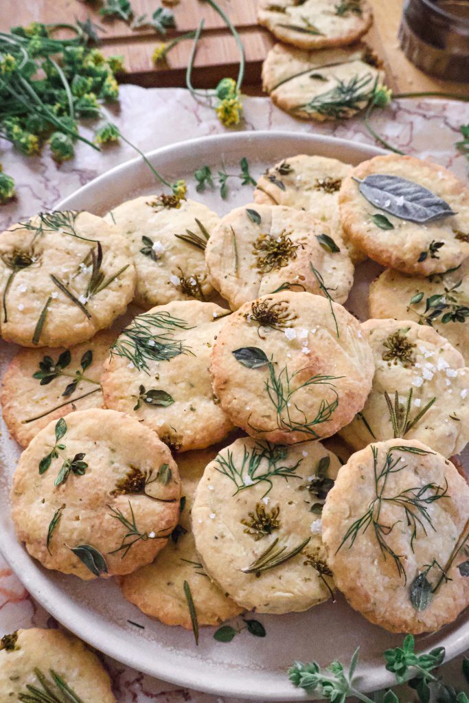 Biscuits Salés Vegan aux Herbes