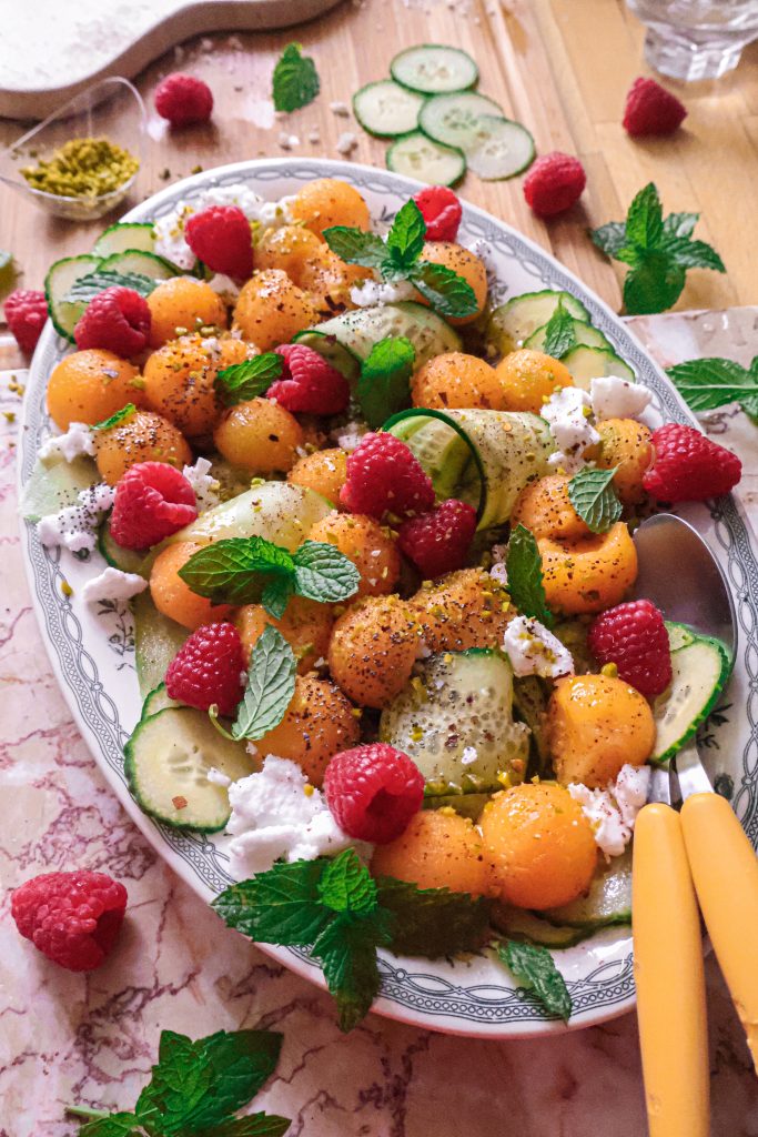 Salade Melon, Concombre, Feta Vegan & Framboises