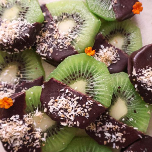 Kiwis Enrobés de Chocolat Noir Vegan