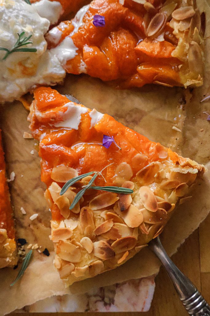 Galette Rustique Vegan Abricots et Amandes