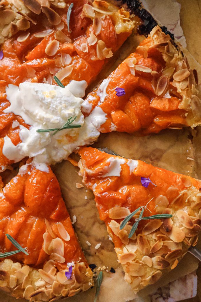 Galette Rustique Vegan Abricots et Amandes