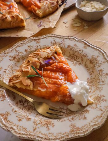 Galette Rustique Vegan Abricots et Amandes