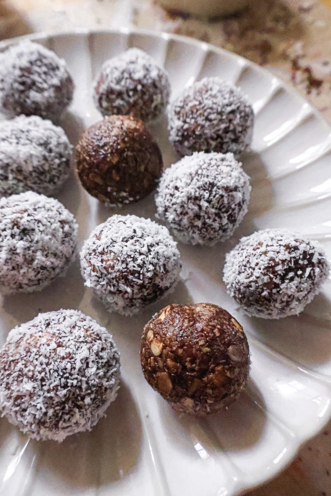 Bouchées Vegan Noix de Coco, Chocolat - Sans Cuisson, Sans Gluten