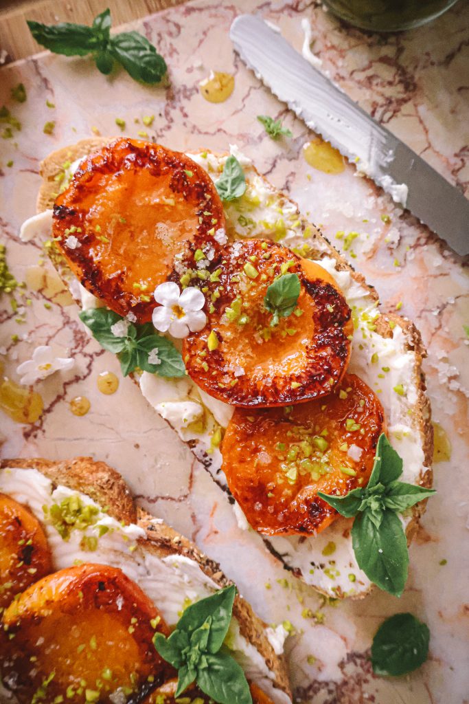 Toasts Abricots Caramélisés & Cream Cheese Vegan