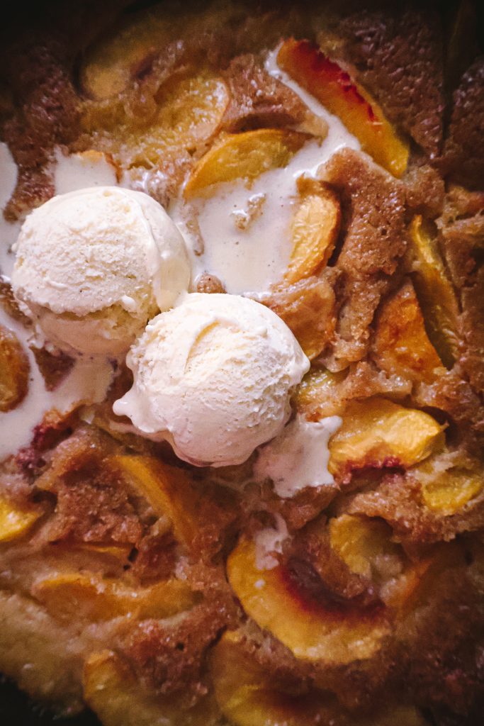 Cobbler aux Pêches Vegan Ultra Moelleux