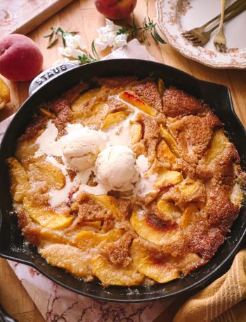 Cobbler aux Pêches Vegan Ultra Moelleux