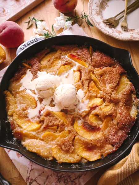 Cobbler aux Pêches Vegan Ultra Moelleux