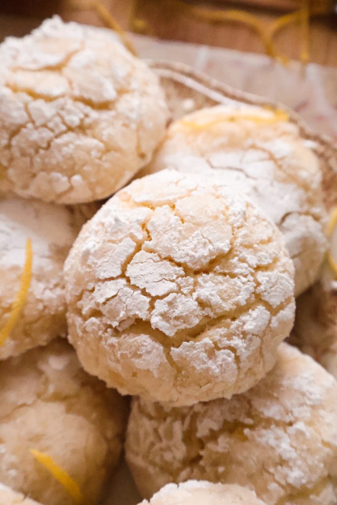 Biscuits Craquelés Vegan aux Pelures de Citron