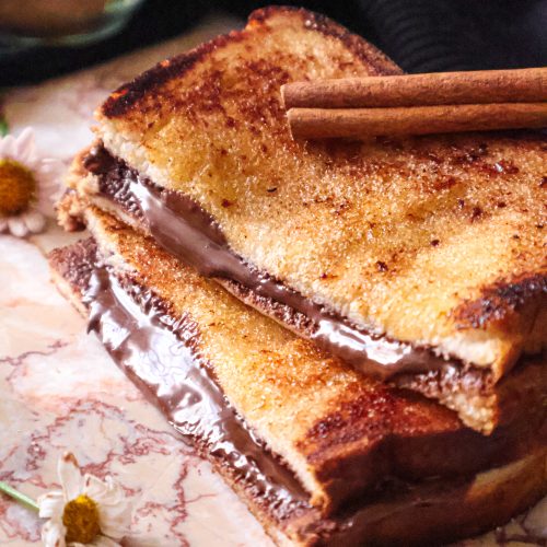 Toasts Sucre de Cannelle et Pâte à Tartiner Vegan