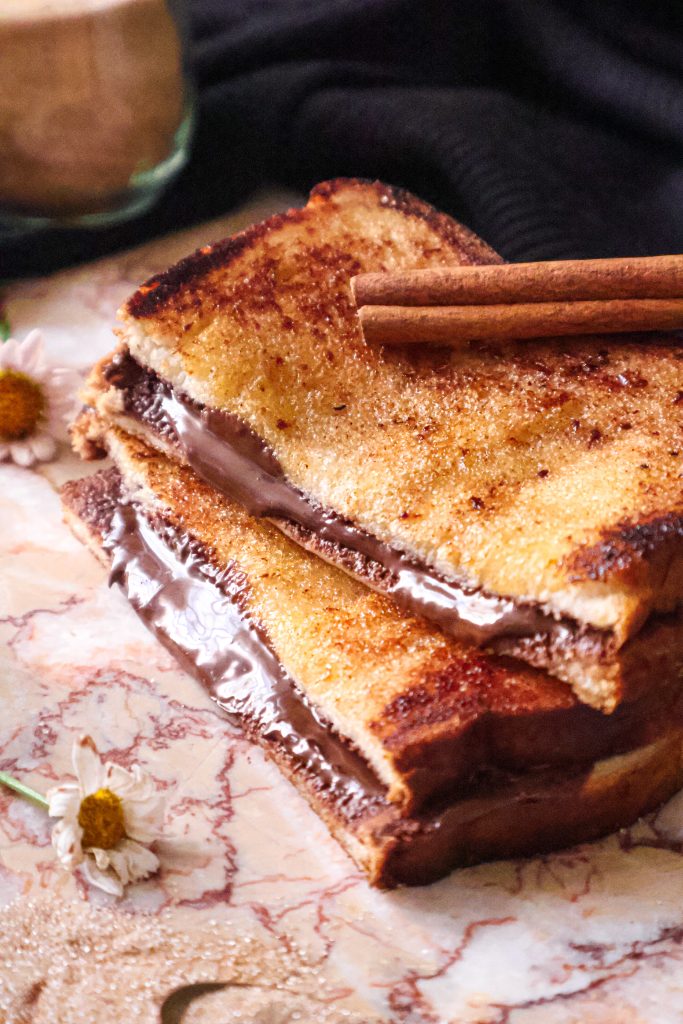 Toasts Sucre de Cannelle et Pâte à Tartiner Vegan