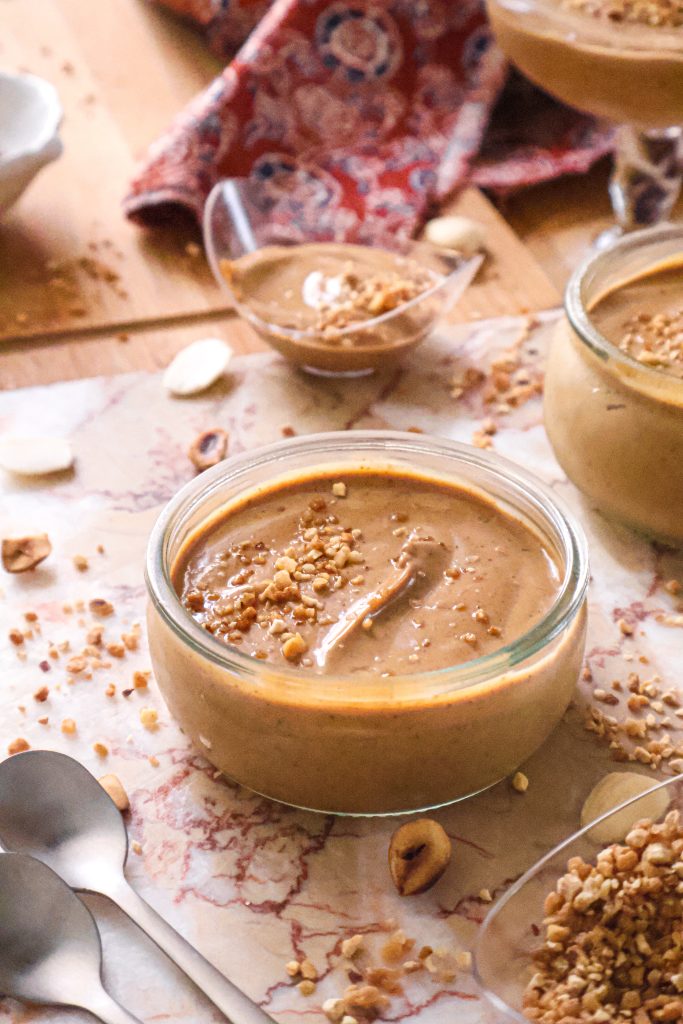 Crème Dessert Vegan au Praliné Sans Cuisson