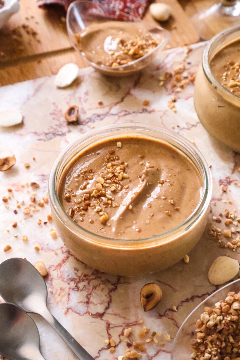 Crème Dessert Vegan au Praliné Sans Cuisson