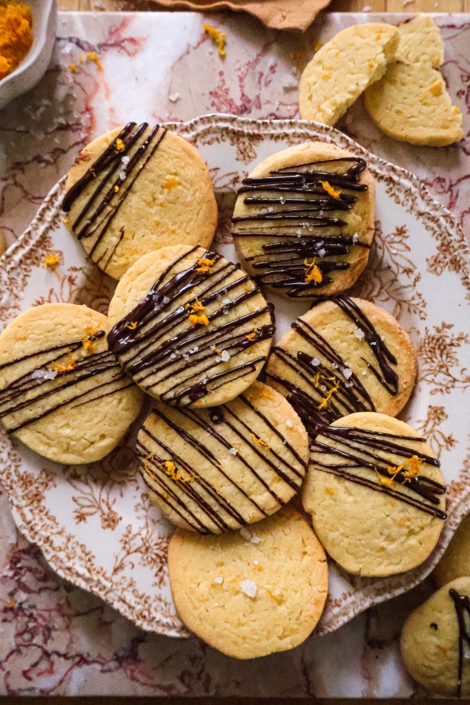 Biscuits Vegan au Zeste d'Orange et Chocolat